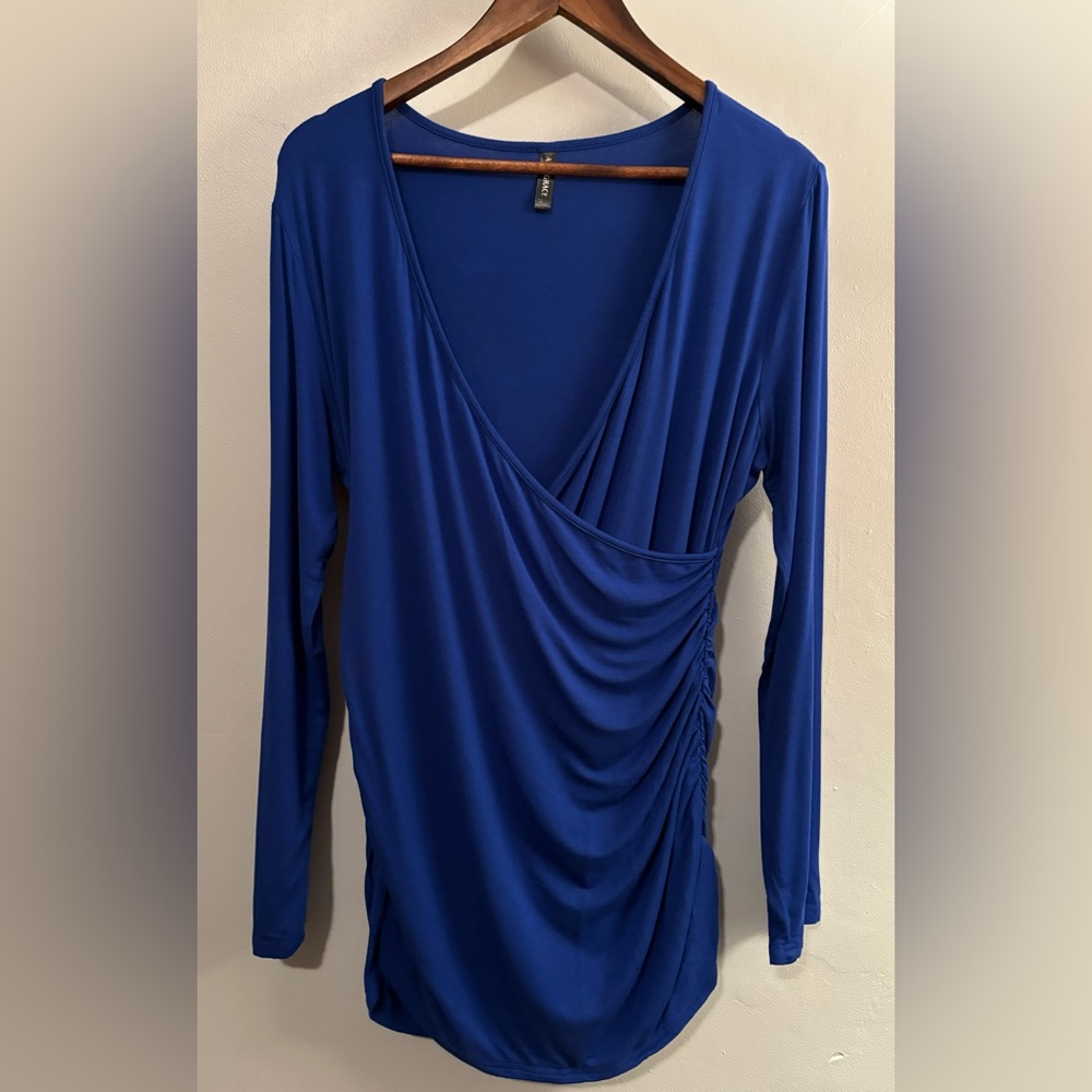 Allegrace V- Front Wrap Pleated Top - Picture 2 of 4